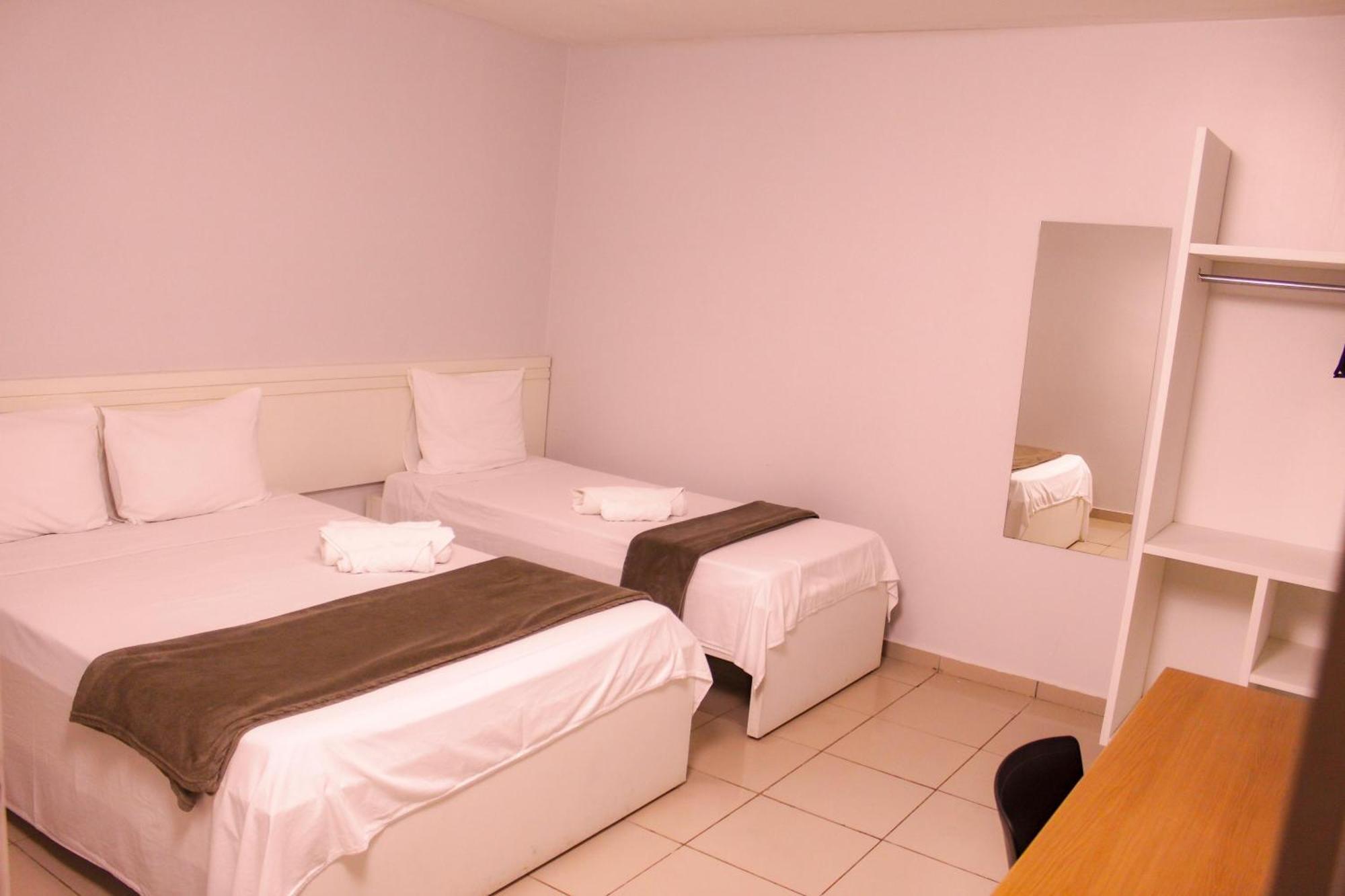 Hotel Rochedo, Penedo - Alagoas Bilik gambar