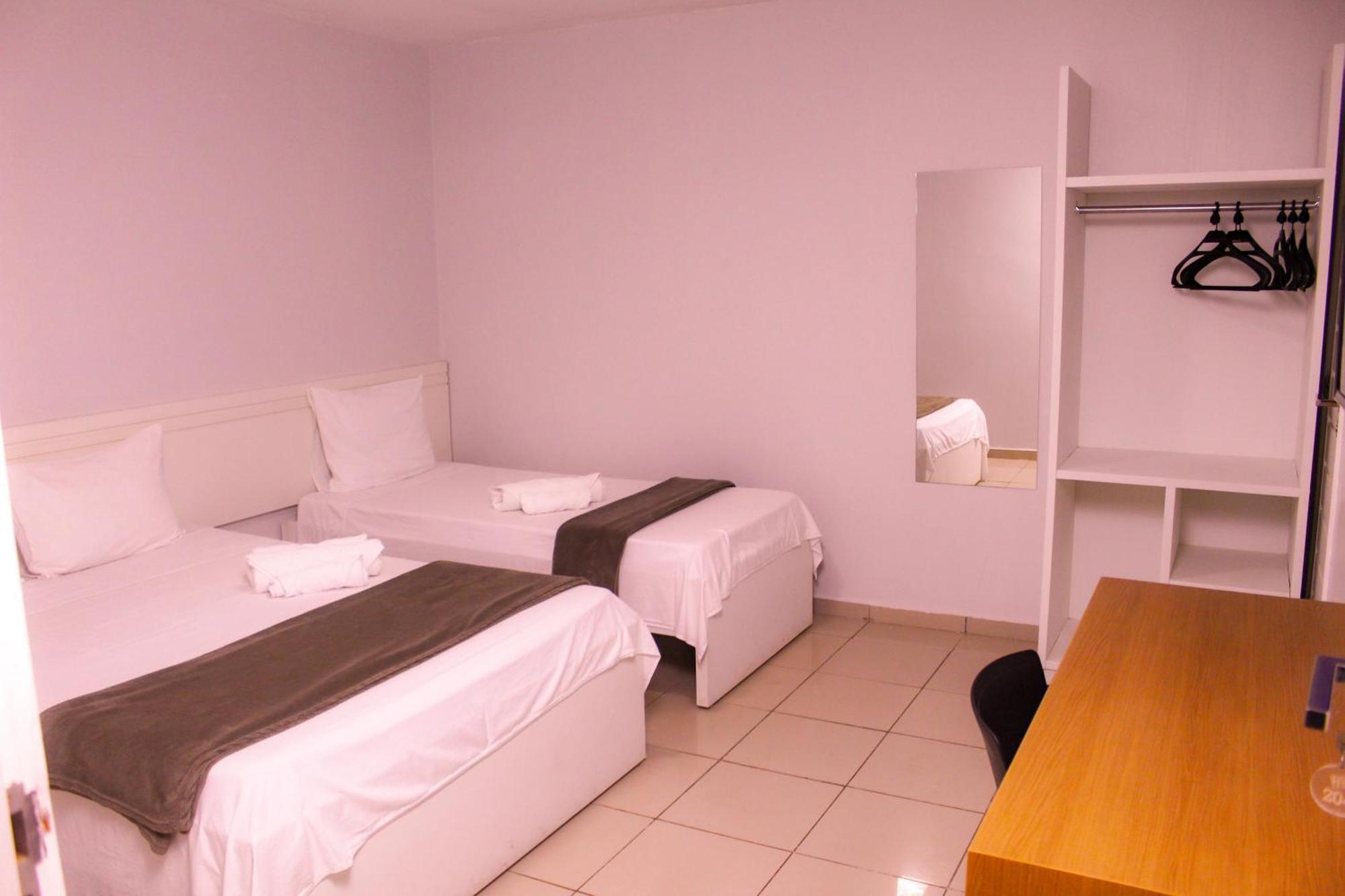 Hotel Rochedo, Penedo - Alagoas Bilik gambar